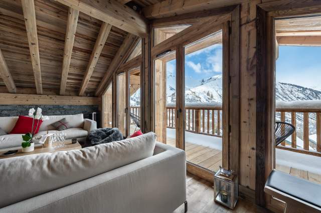Salon Chalet Pure Black Crystal à Saint-Martin de Belleville