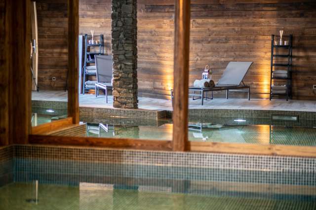Piscine chalet de luxe Pure White à Saint-Martin de Belleville